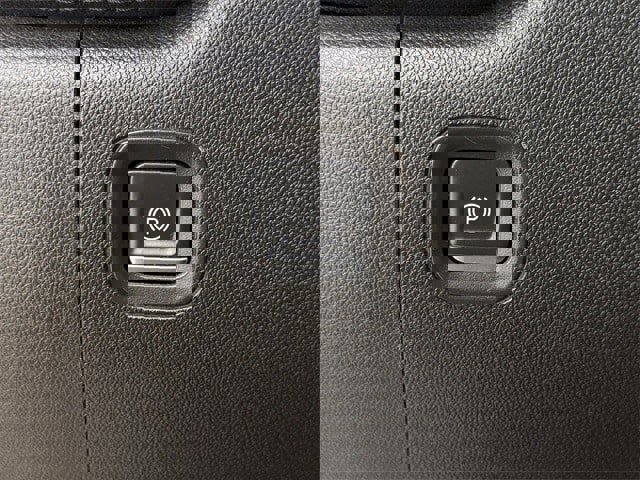 Used 2023 GMC Sierra 2500 Denali w/ Denali Black Diamond Edition image 25