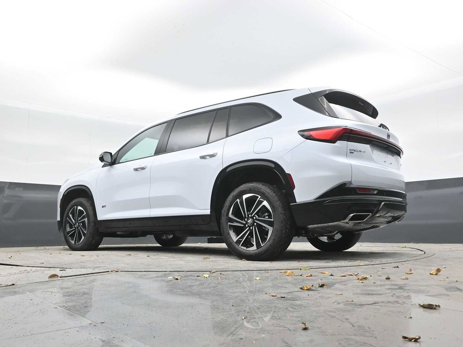 New 2026 Buick Enclave Sport Touring w/ Power Package image 38