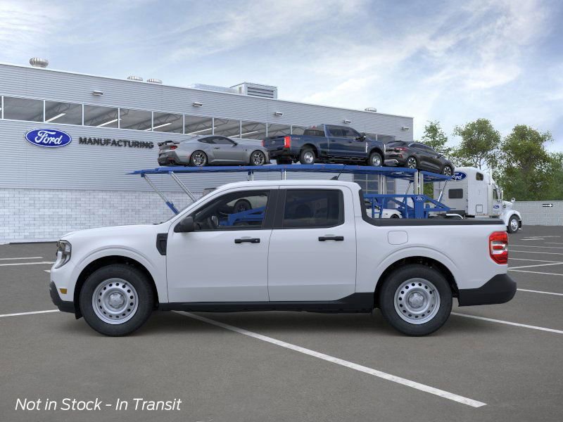 New 2026 Ford Maverick XL image 3
