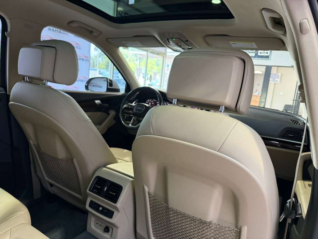 Used 2020 Audi Q5 2.0T Premium Plus w/ Premium Plus Package AWD/4WD image 47