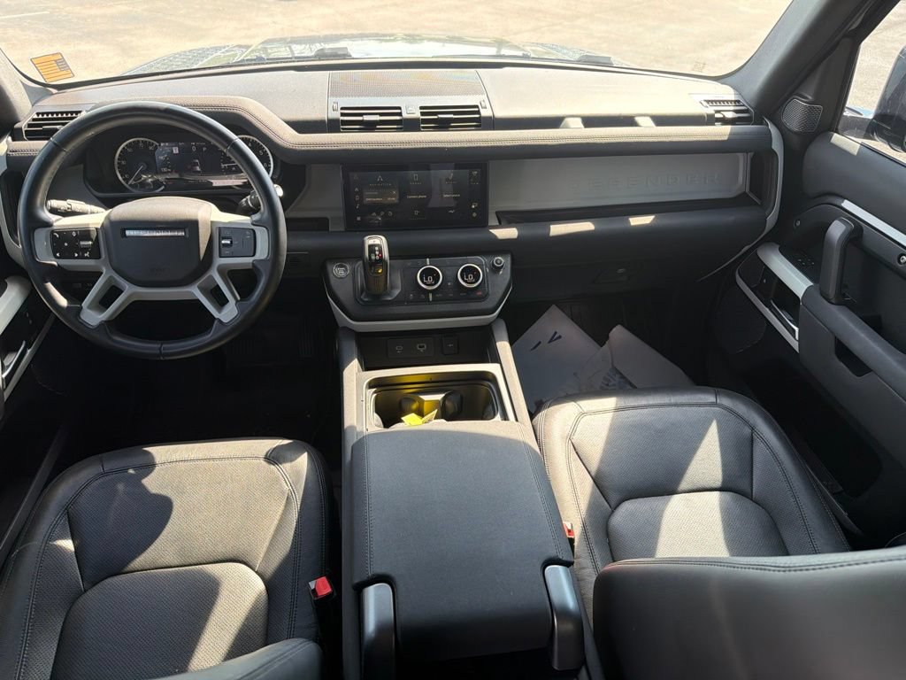 Used 2023 Land Rover Defender 110 SE AWD/4WD image 11