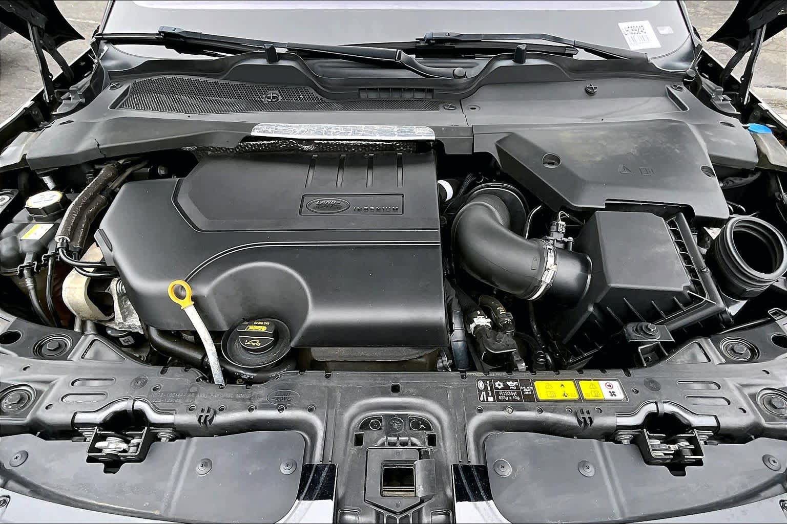 Used 2020 Land Rover Range Rover Evoque SE AWD/4WD image 32