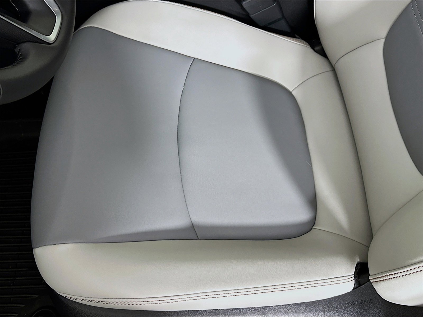 New 2025 Toyota RAV4 XLE Premium image 20