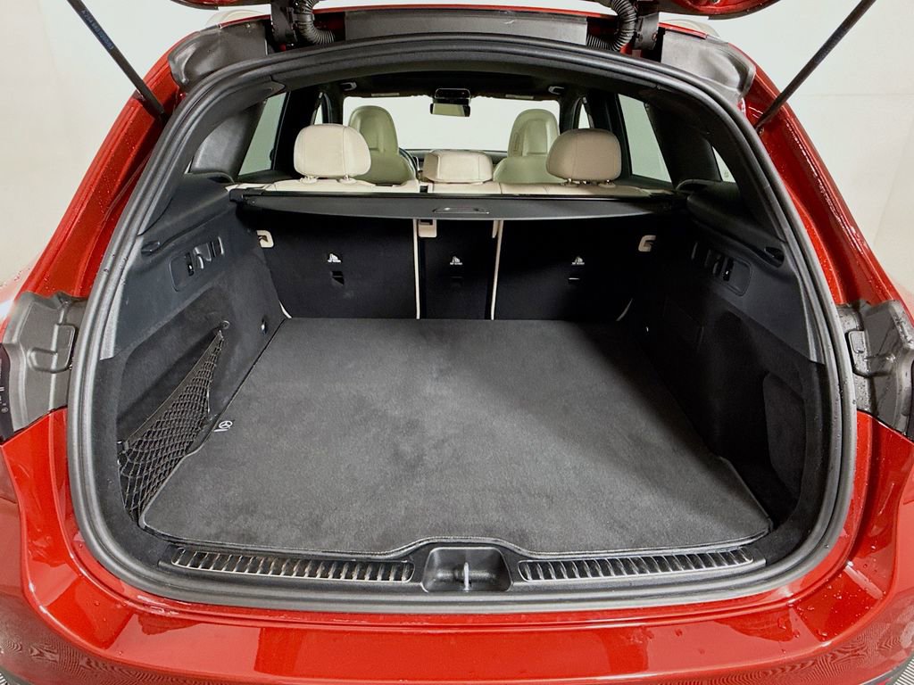 Used 2023 Mercedes-Benz GLC 300 4MATIC image 27