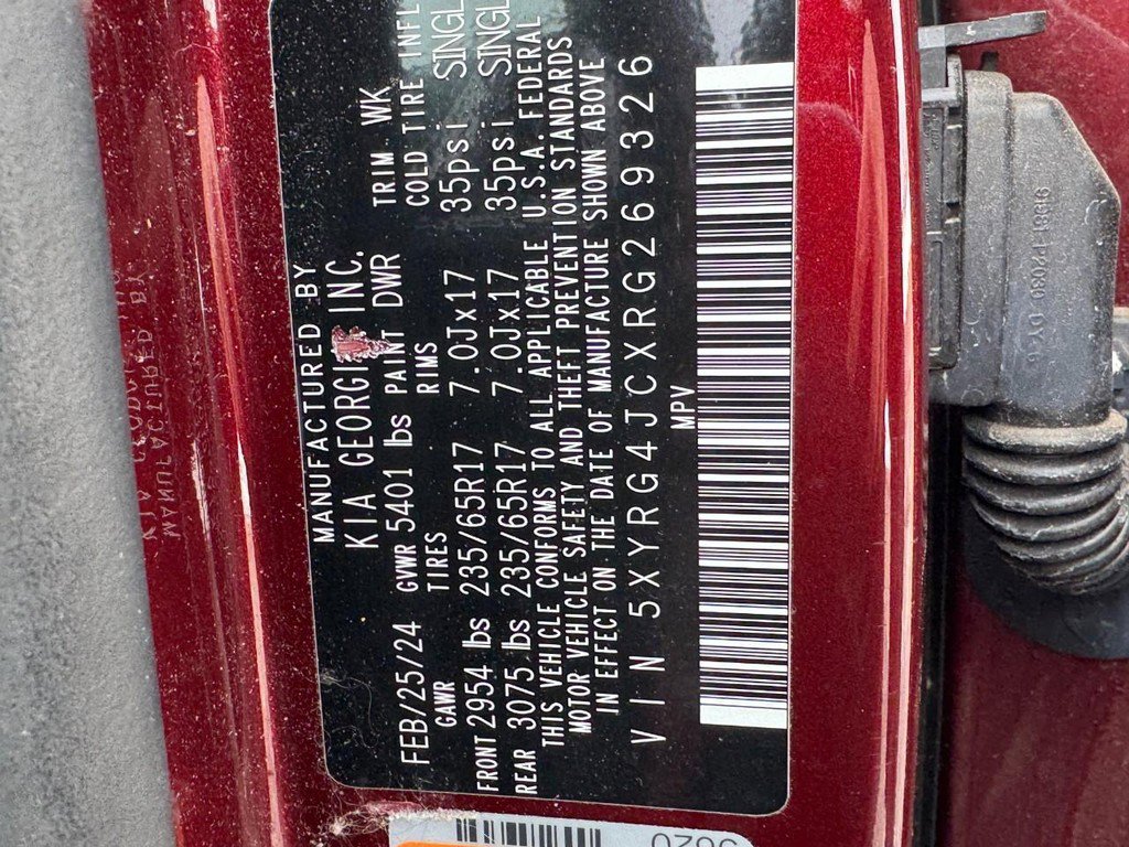 Used 2024 Kia Sorento LX image 23