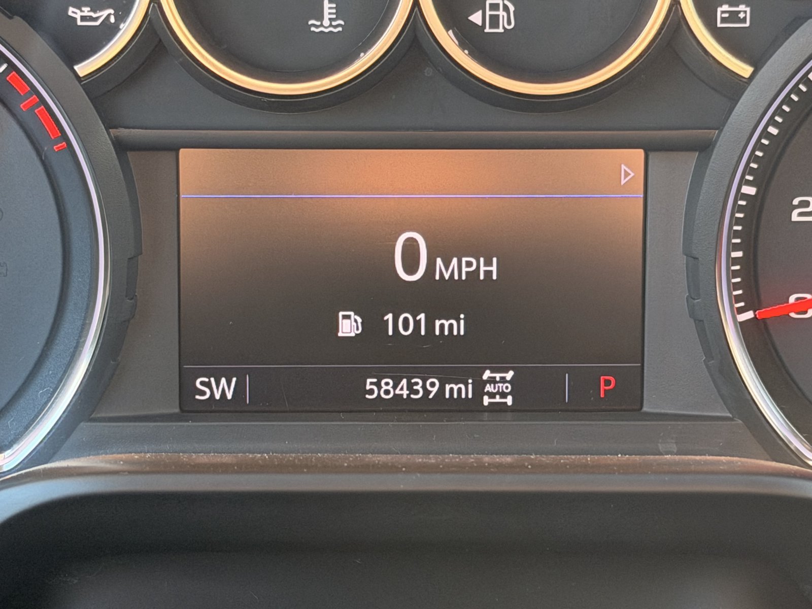 Used 2020 Chevrolet Silverado 1500 RST AWD/4WD image 14
