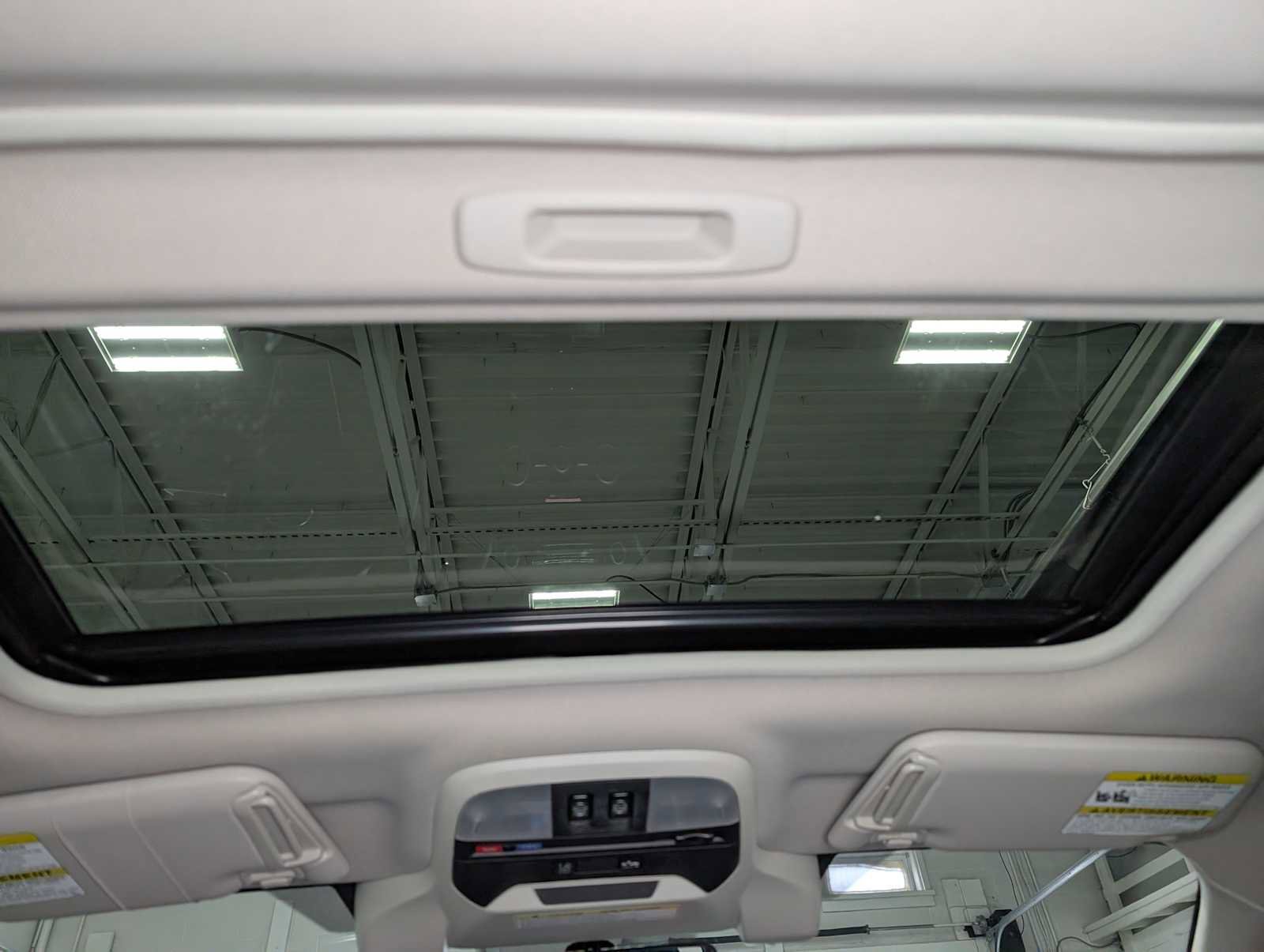 Used 2022 Subaru Crosstrek 2.0i Premium w/ Moonroof Package image 17