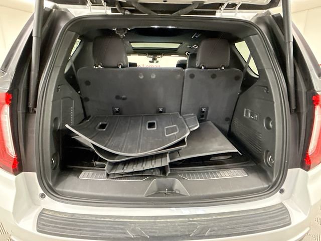 Used 2021 GMC Yukon Denali w/ Denali Premium Package image 29