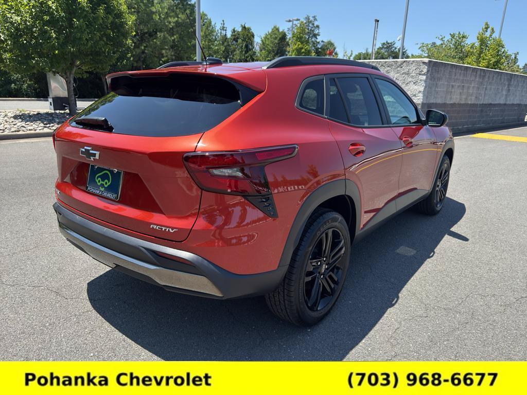Certified 2024 Chevrolet Trax ACTIV w/ Driver Confidence Package FWD image 7