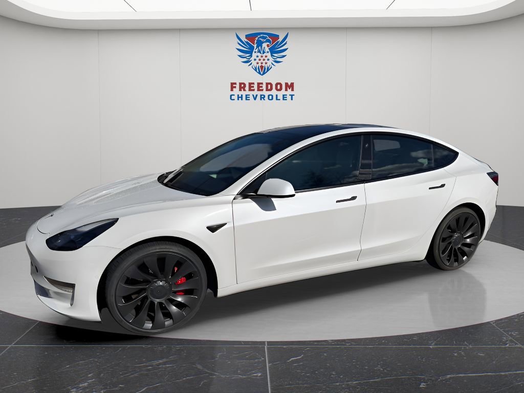 Used 2021 Tesla Model 3 Performance image 2