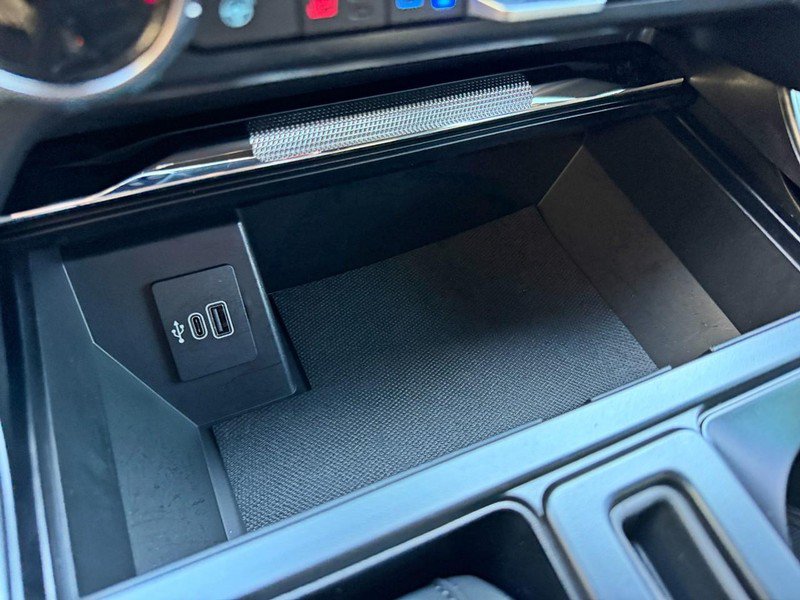 Used 2025 Ford F150 Lariat AWD/4WD image 61