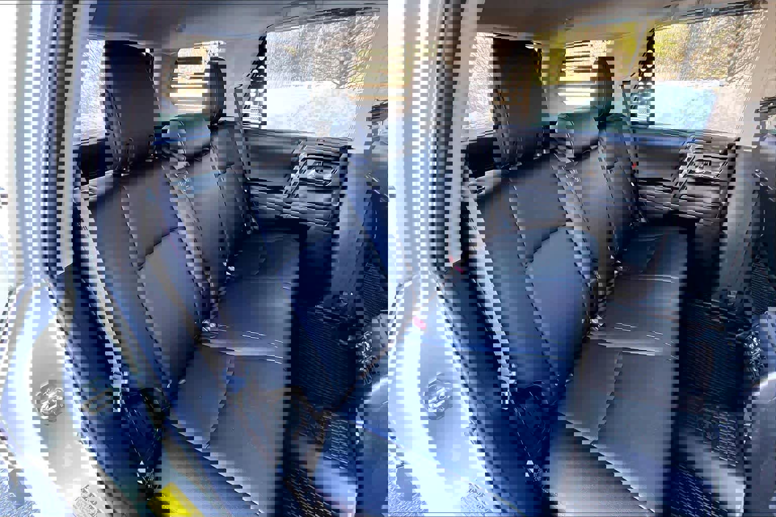 Certified 2024 Toyota 4Runner TRD Off-Road Premium image 19