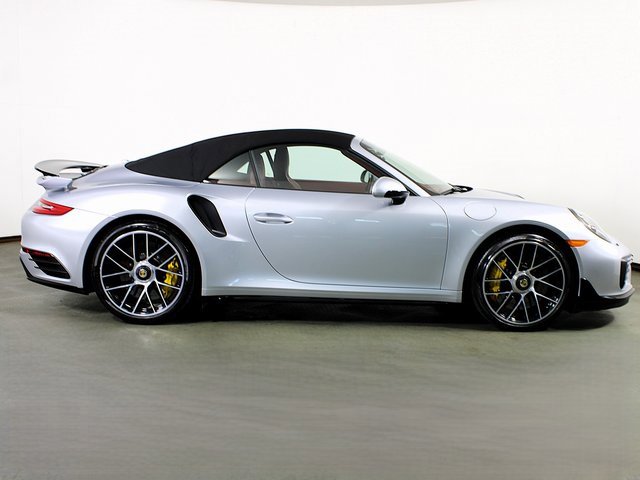 Used 2017 Porsche 911 Turbo S image 8