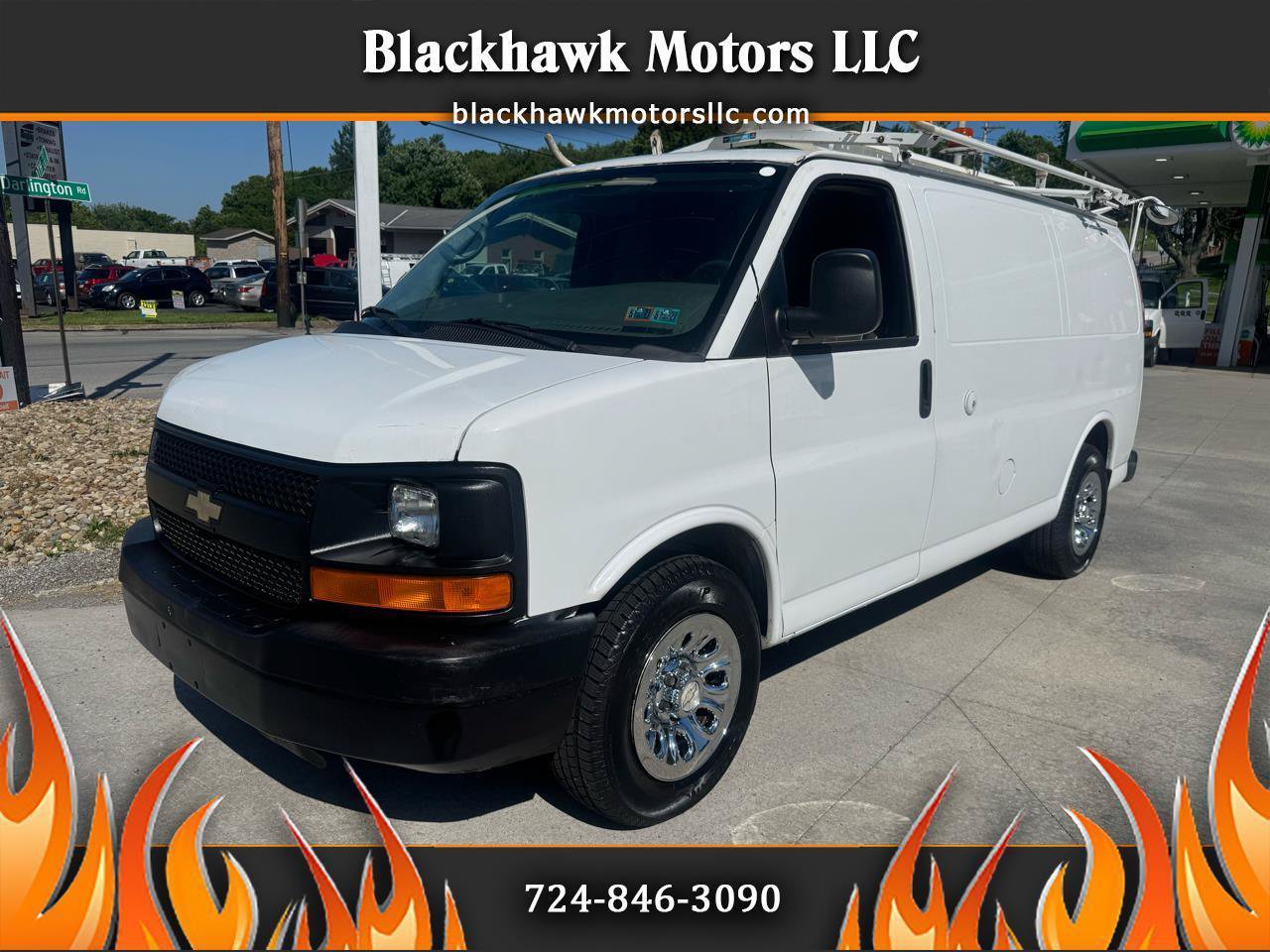 Used 2010 Chevrolet Express 1500 RWD image 1