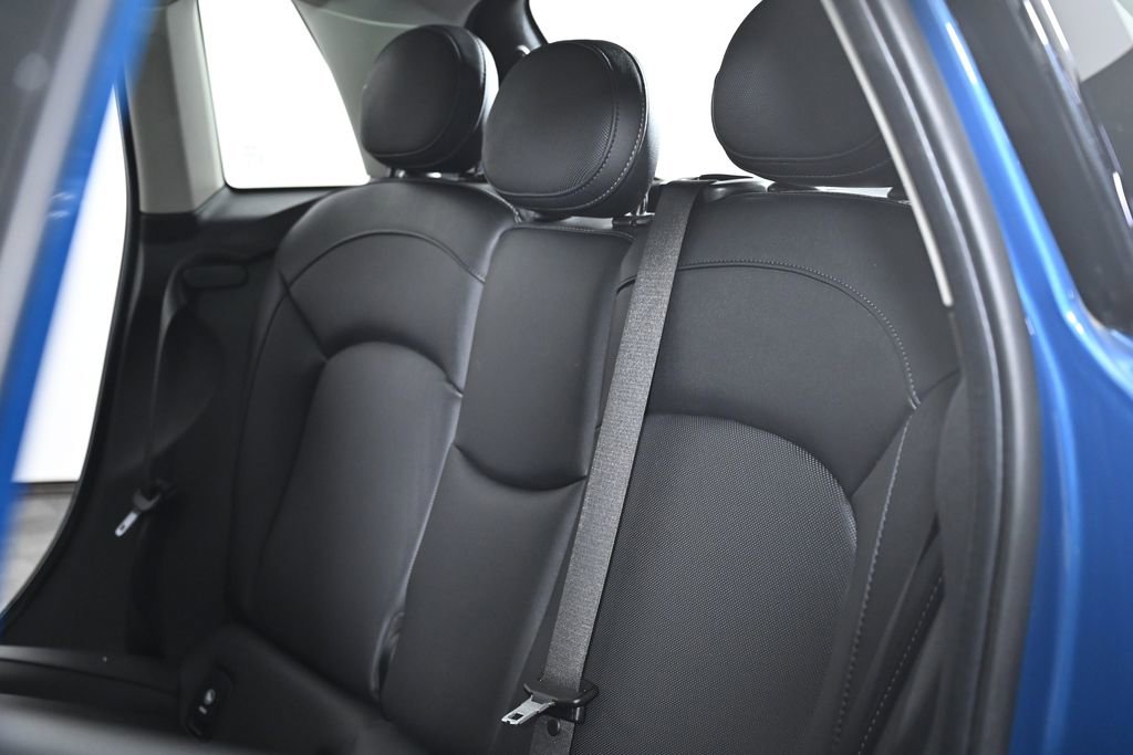 Used 2024 MINI Cooper S image 28