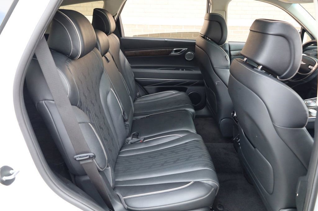 Used 2022 Genesis GV80 3.5T w/ Advanced Package 06 image 23