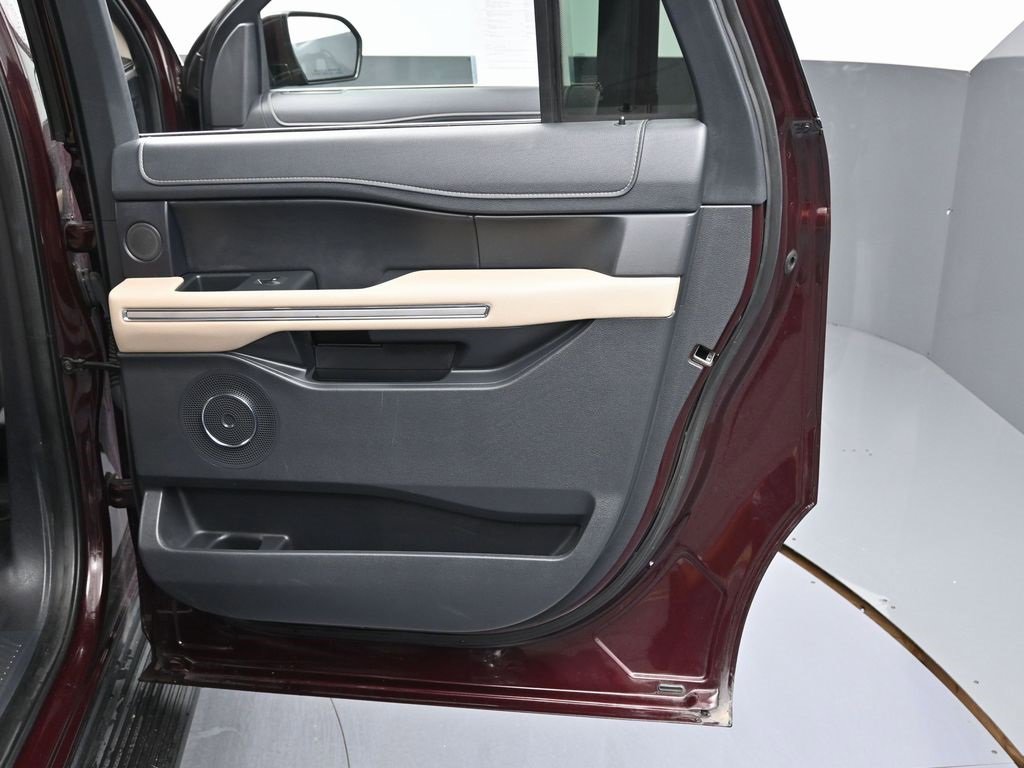 Used 2024 Ford Expedition Max Limited image 38