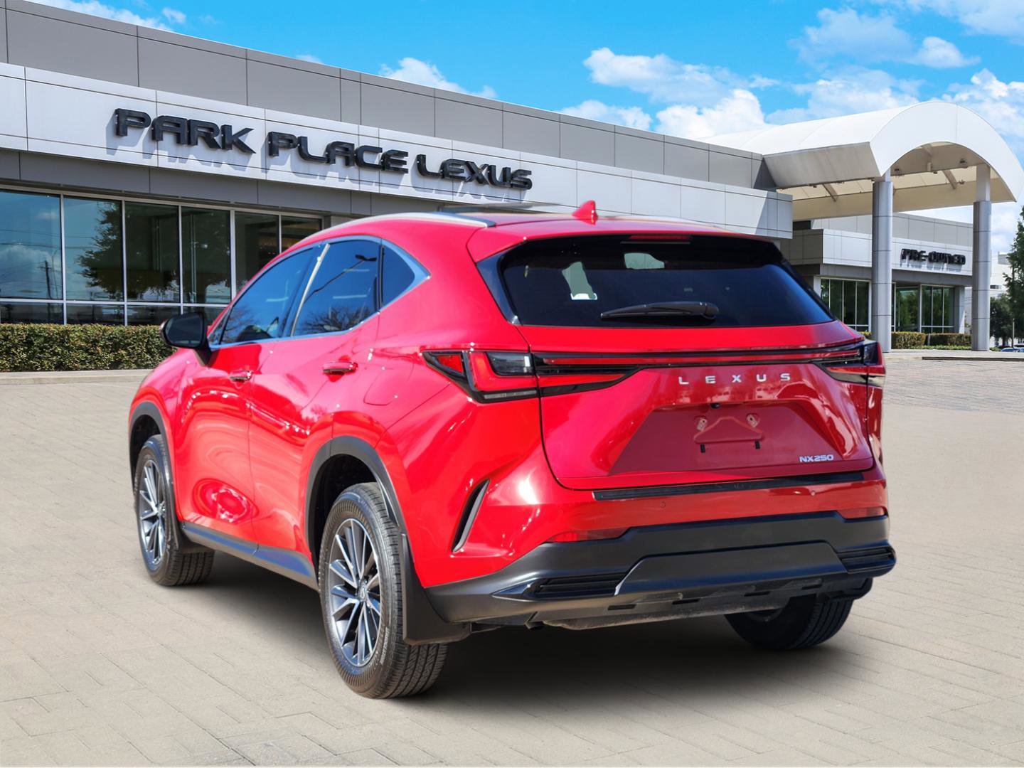 Certified 2025 Lexus NX 250 FWD w/ Accessory Package (2T) image 4