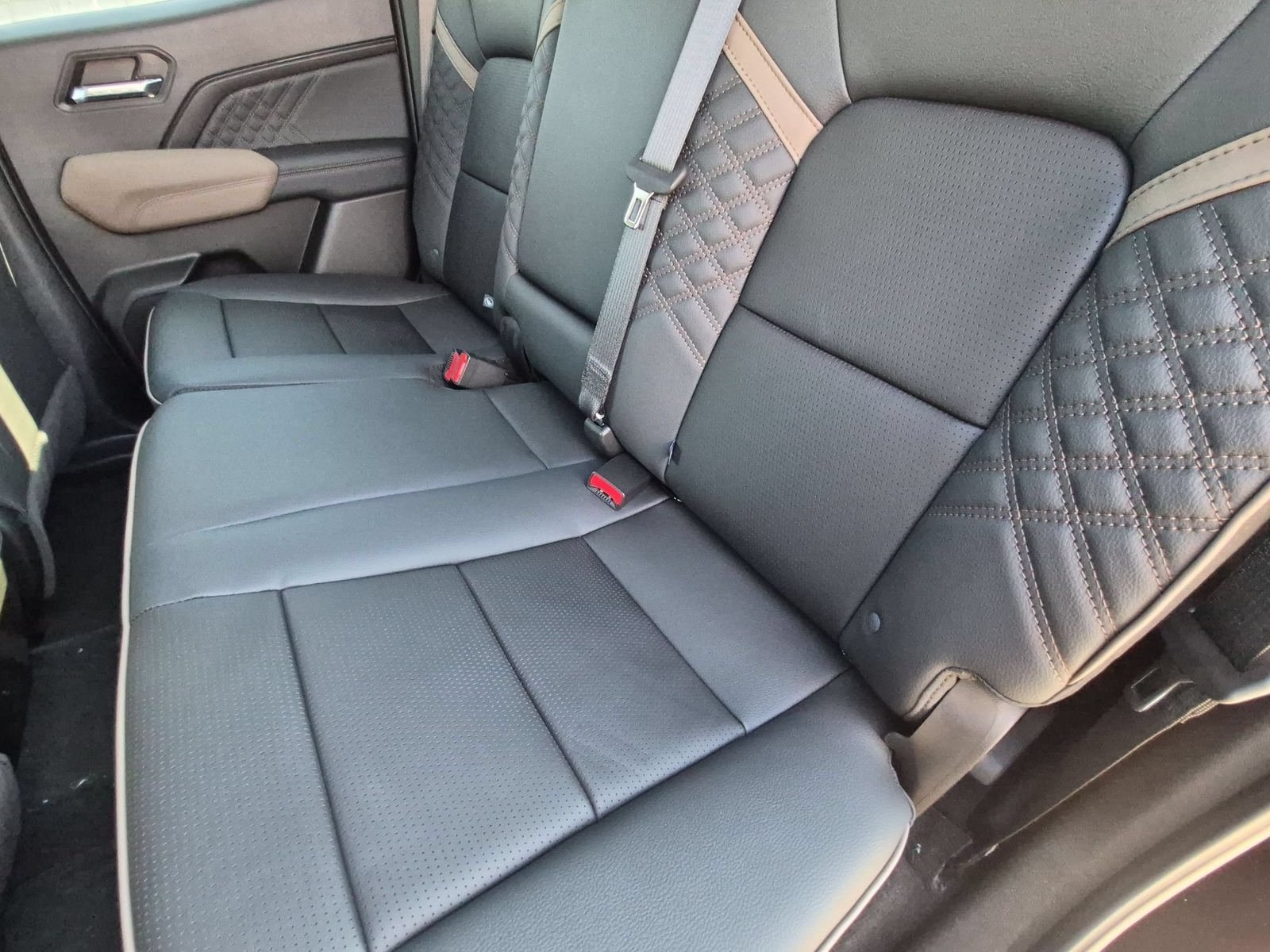 New 2026 GMC Canyon Denali AWD/4WD image 28