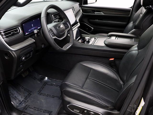 Used 2024 Jeep Wagoneer Series III image 10