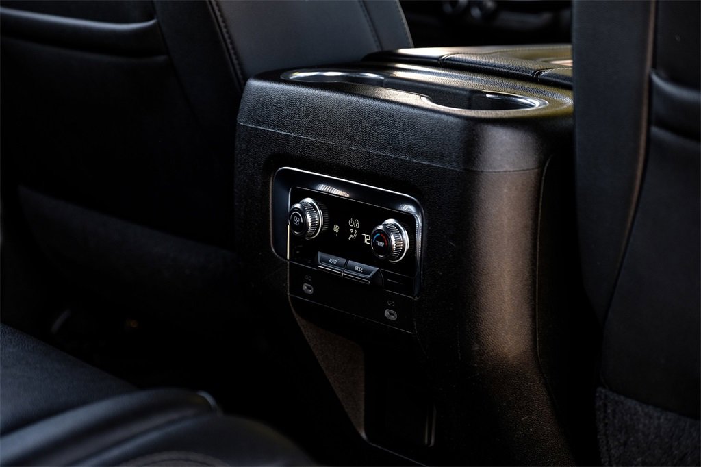 Used 2021 GMC Yukon XL SLT image 39