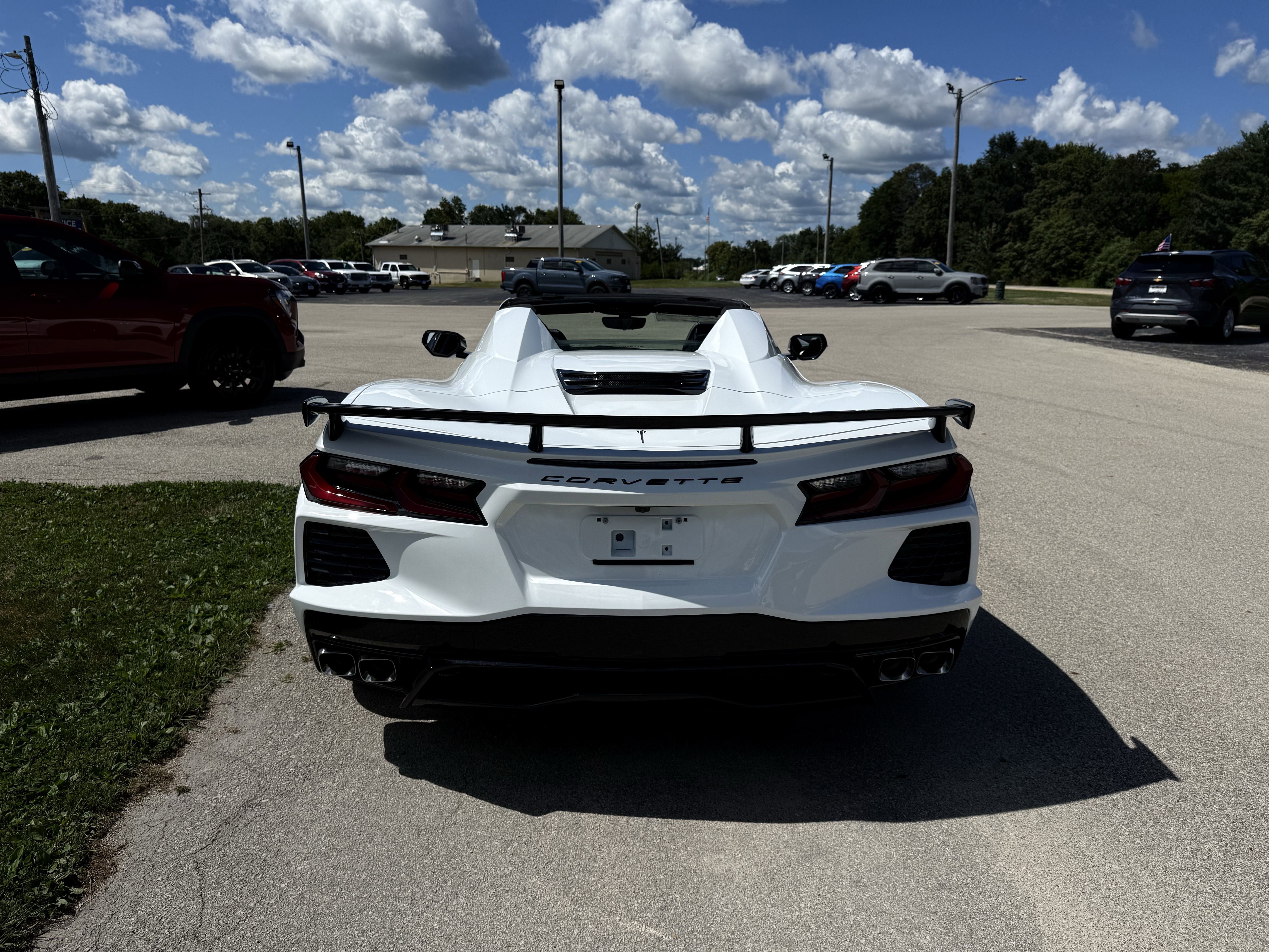 New 2026 Chevrolet Corvette Stingray Premium Conv w/ Z51 Performance Package image 4