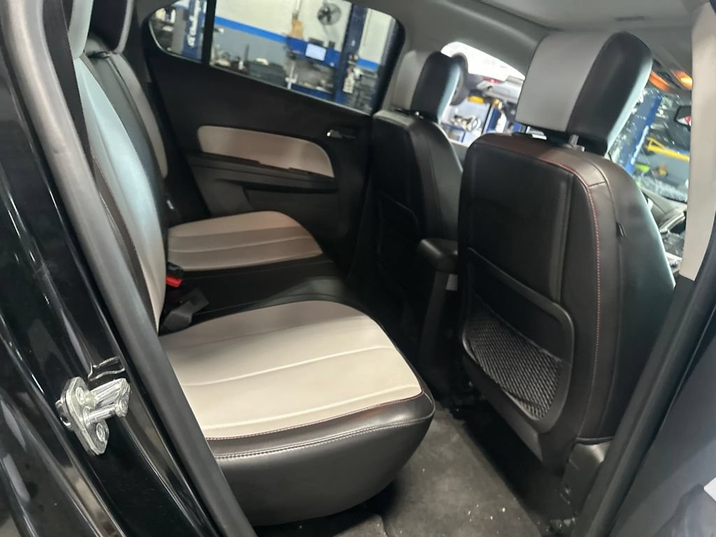 Used 2016 Chevrolet Equinox LTZ w/ Enhanced Convenience Package FWD image 8