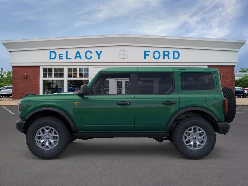 New 2025 Ford Bronco Badlands AWD/4WD image 3