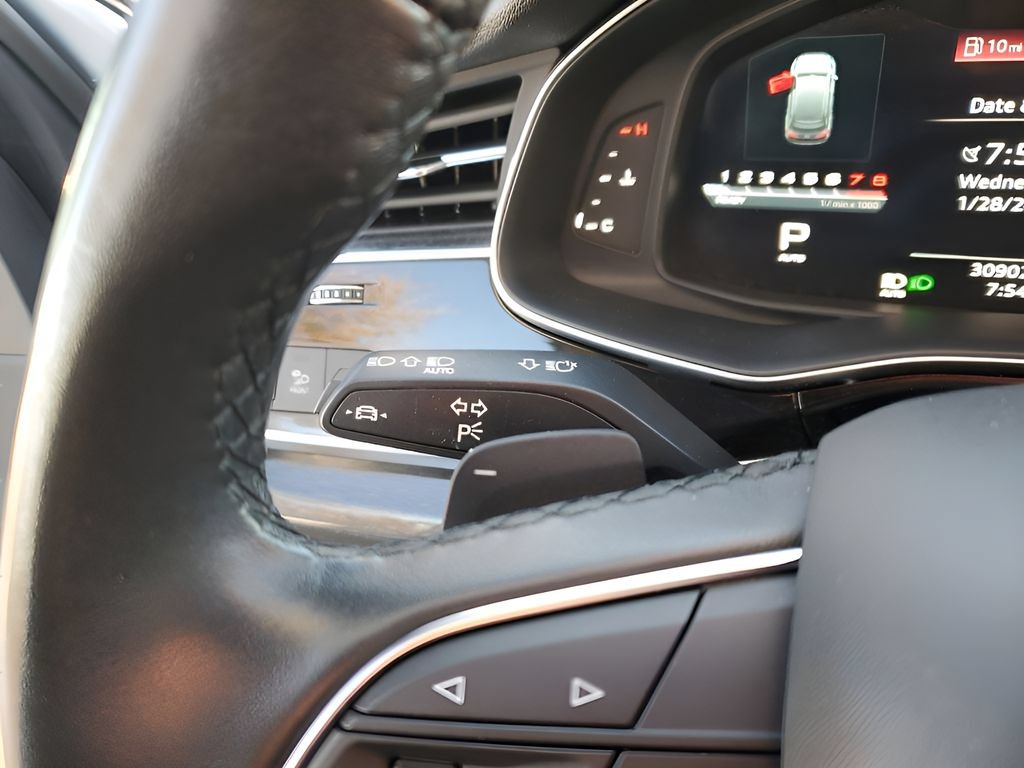 Used 2024 Audi Q7 3.0T Premium Plus AWD/4WD image 37
