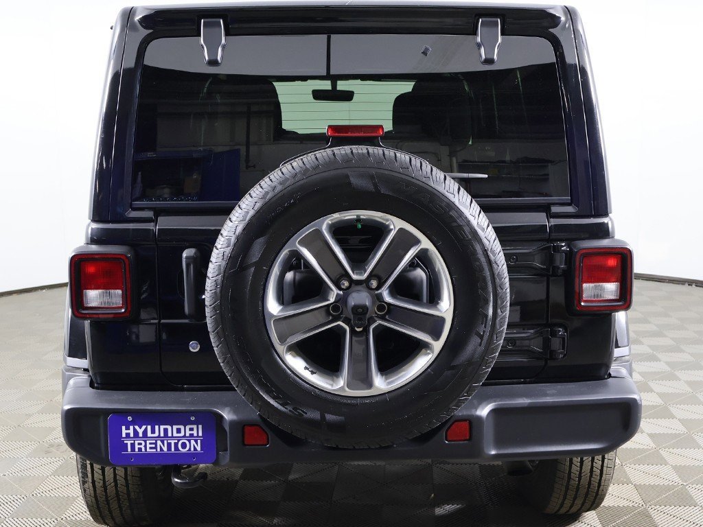 Used 2020 Jeep Wrangler Unlimited Sahara w/ Uconnect 4C Nav & Sound Group image 9