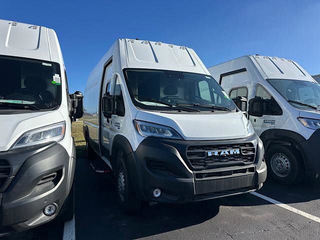 New 2024 RAM ProMaster 3500 w/ Delivery Van Package image 9