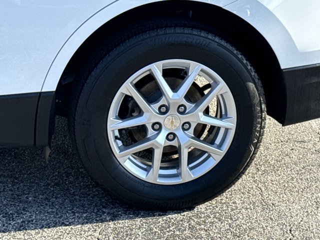 Certified 2023 Chevrolet Equinox LS AWD/4WD image 6