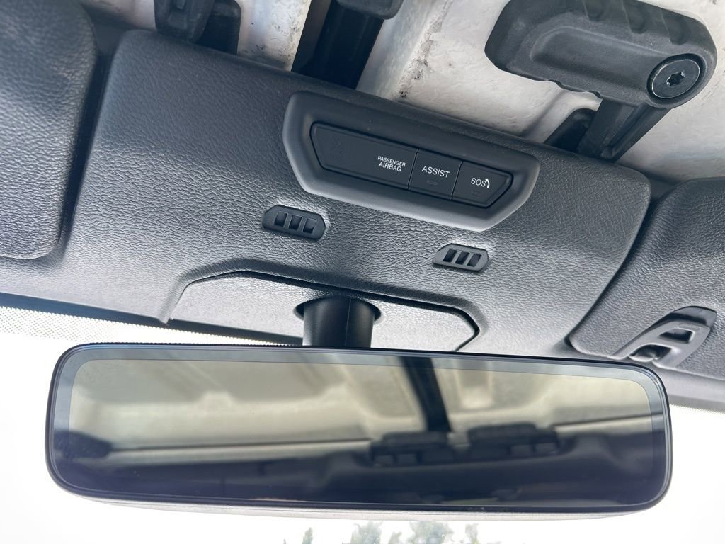 Used 2022 Jeep Wrangler Unlimited Sahara image 32