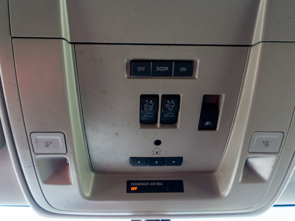 Used 2016 Chevrolet Silverado 1500 LTZ Z71 w/ Midnight Edition image 26