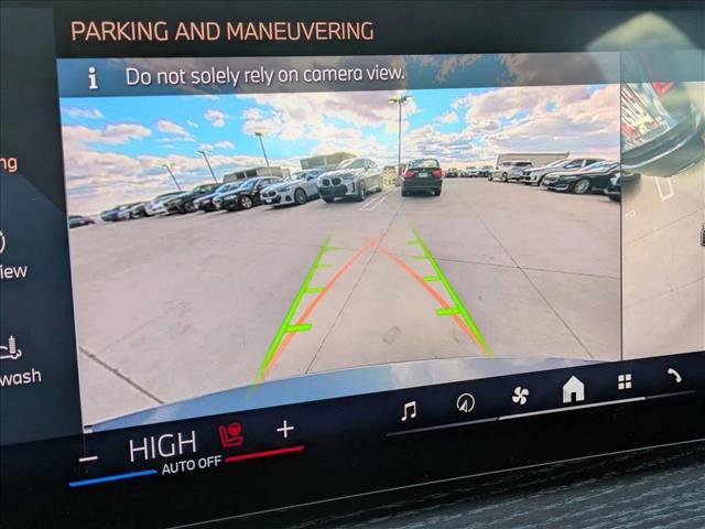 New 2026 BMW 330i xDrive Sedan w/ Premium Package image 13