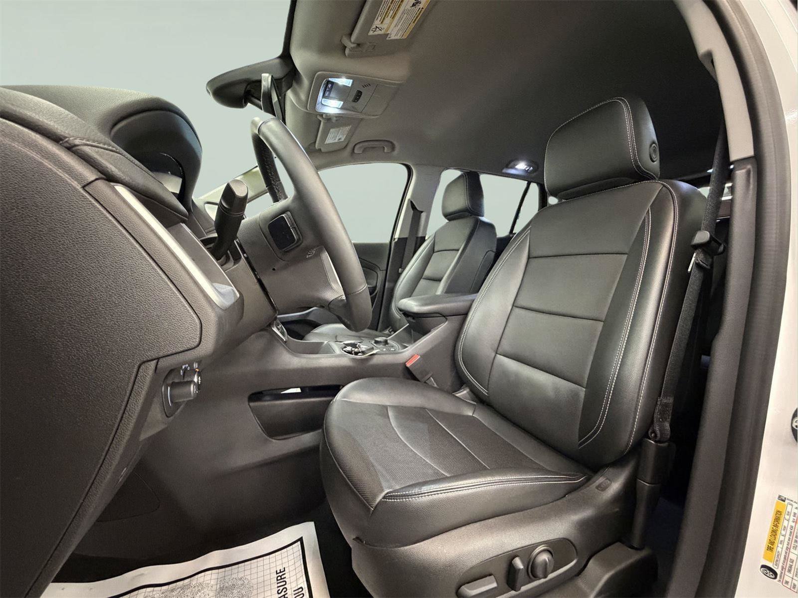 Certified 2024 GMC Terrain SLT AWD/4WD image 25