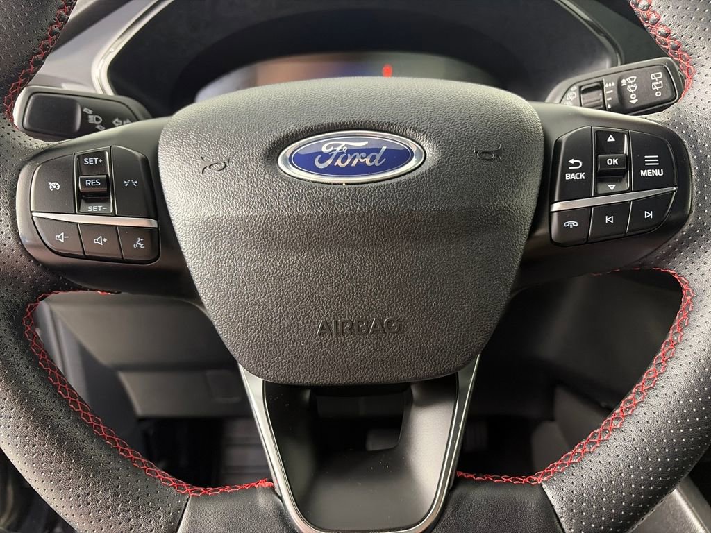 Certified 2025 Ford Escape ST-Line Select image 16