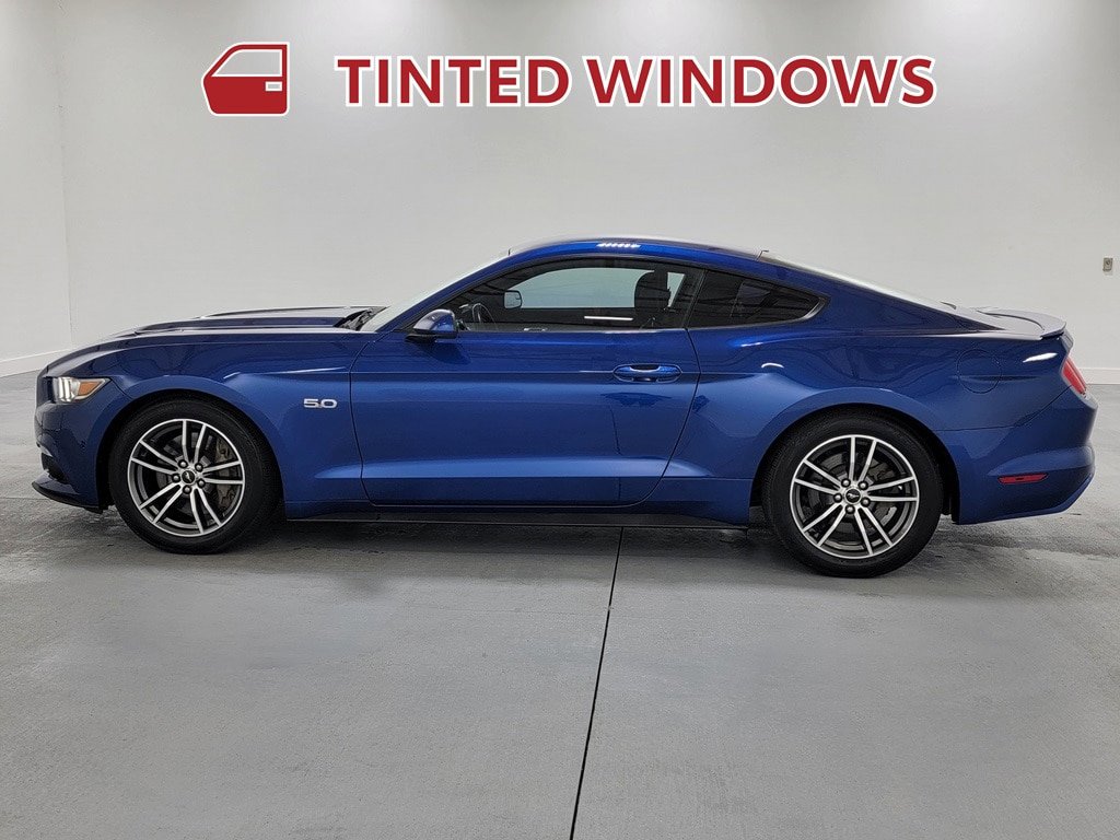 Used 2017 Ford Mustang GT RWD image 5