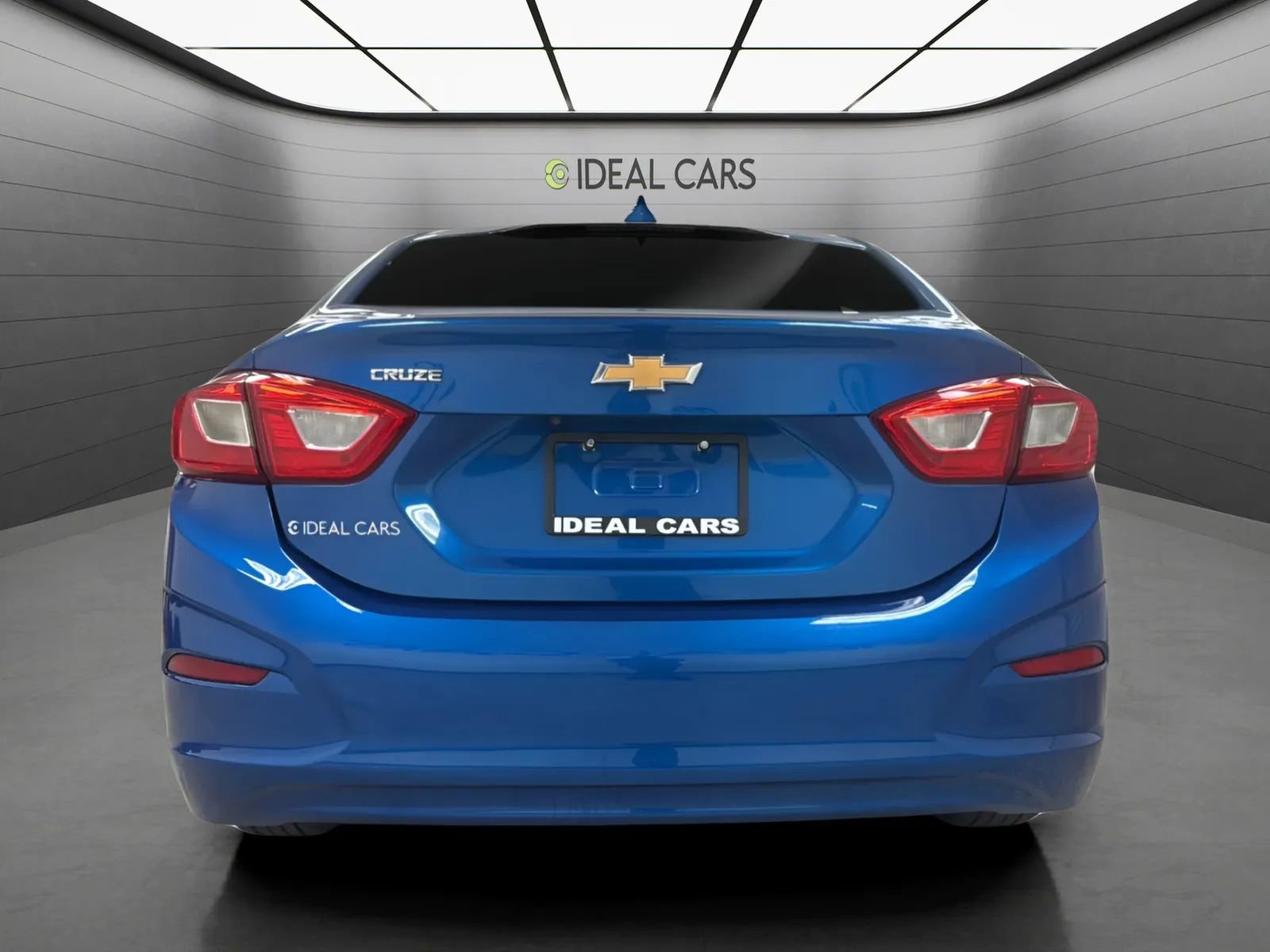 Used 2018 Chevrolet Cruze LT FWD image 6