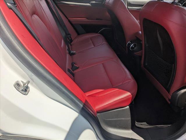 Used 2019 Alfa Romeo Stelvio w/ Nero Edizione RWD image 17