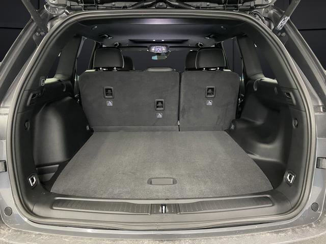 New 2026 Jeep Grand Cherokee Altitude image 15