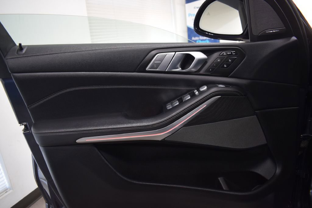 Used 2020 BMW X7 xDrive40i w/ Premium Package image 7