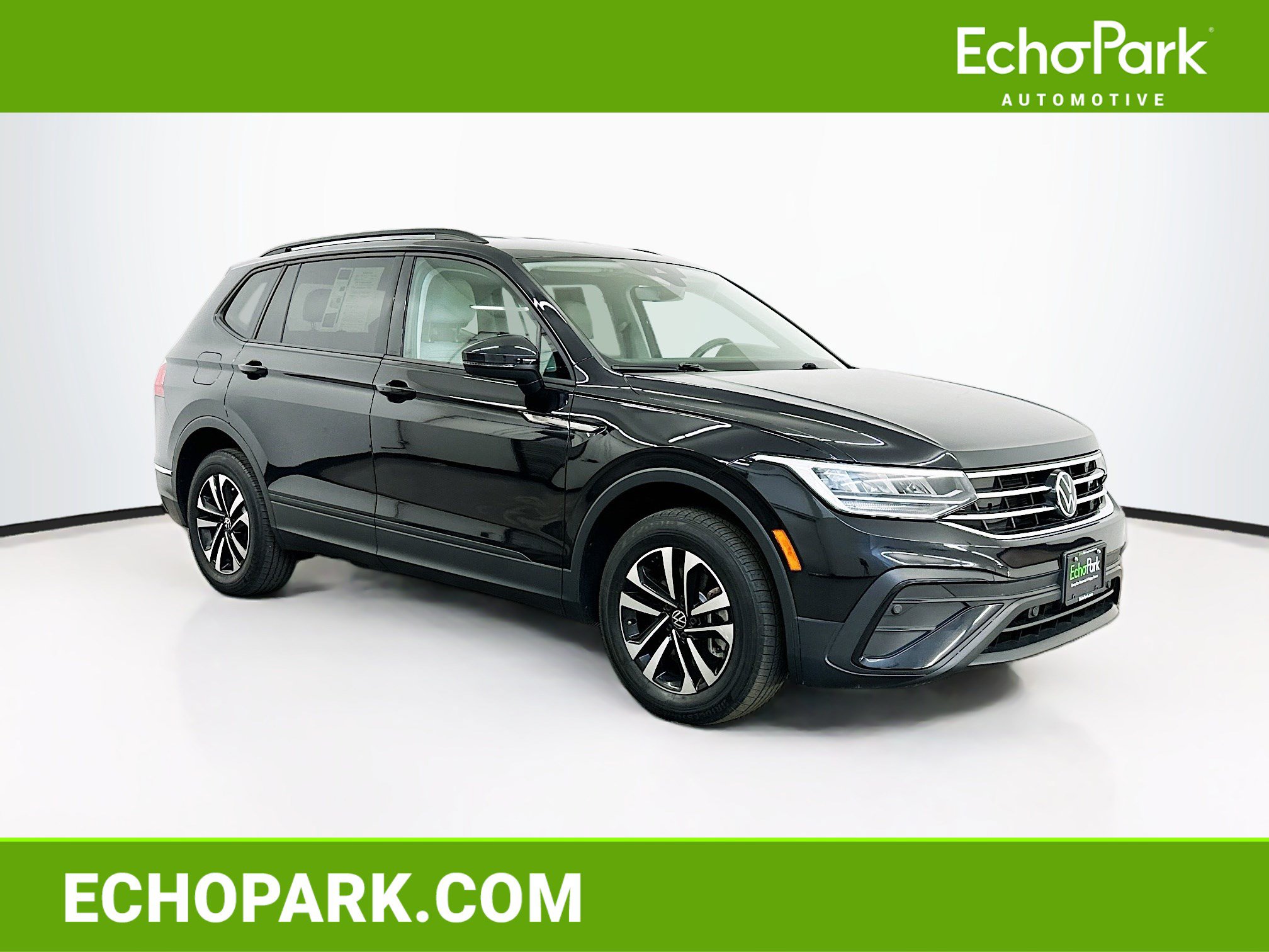 Used 2023 Volkswagen Tiguan S w/ Driver Assistance Package AWD/4WD image 1