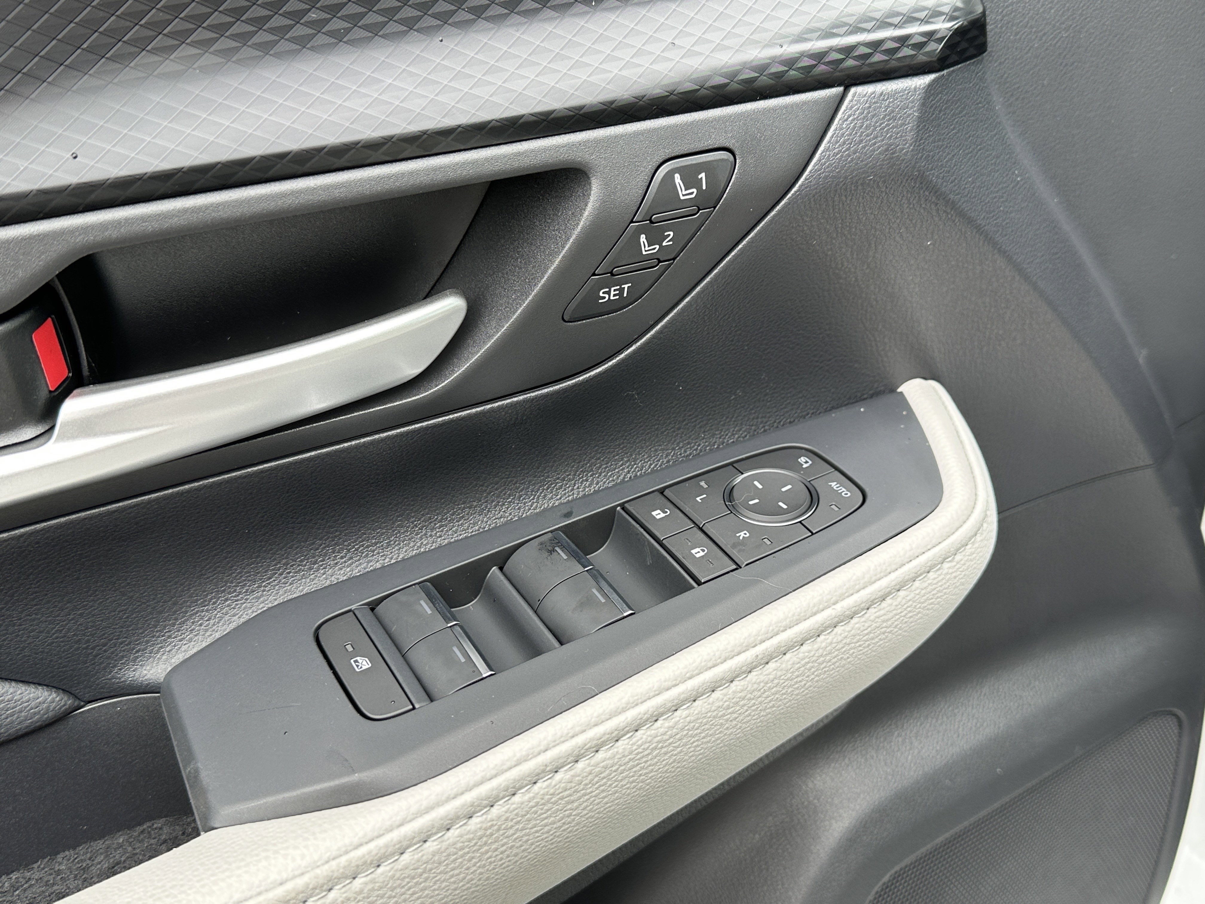 New 2026 Toyota Grand Highlander AWD Hybrid image 23