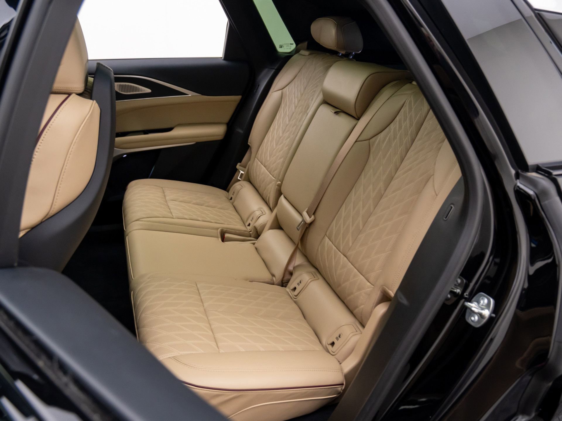 Certified 2025 Cadillac Lyriq Luxury image 22