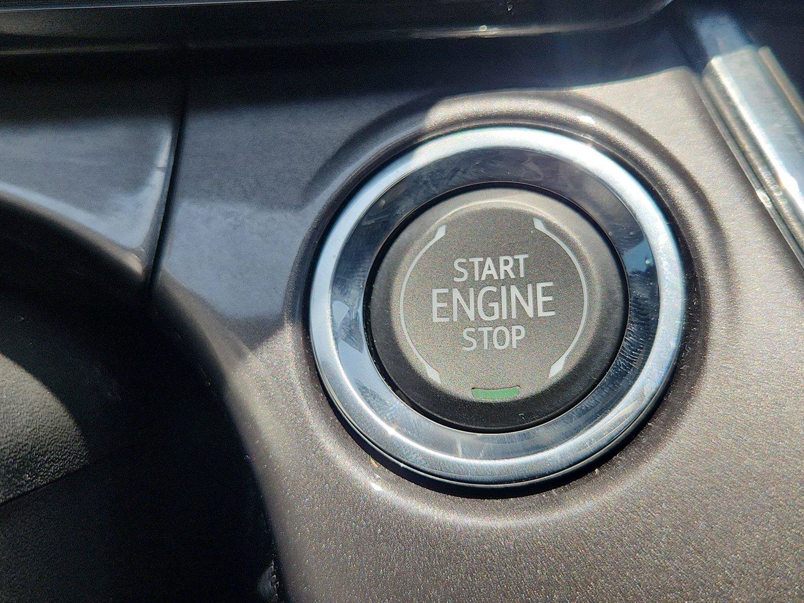 Used 2025 Chevrolet Trax ACTIV w/ Sunroof Package FWD image 16