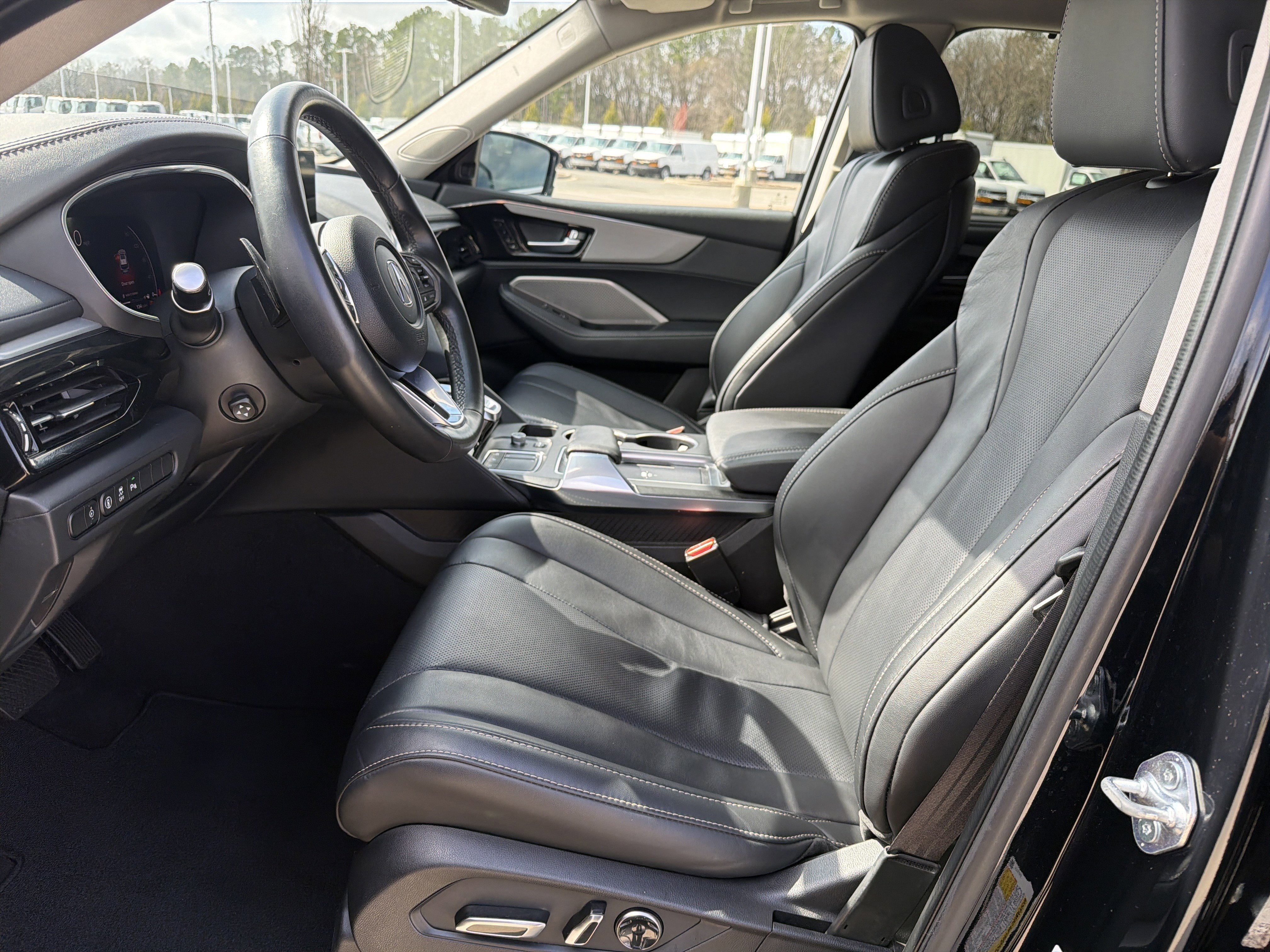 Certified 2024 Acura MDX SH-AWD w/ Technology Package image 16