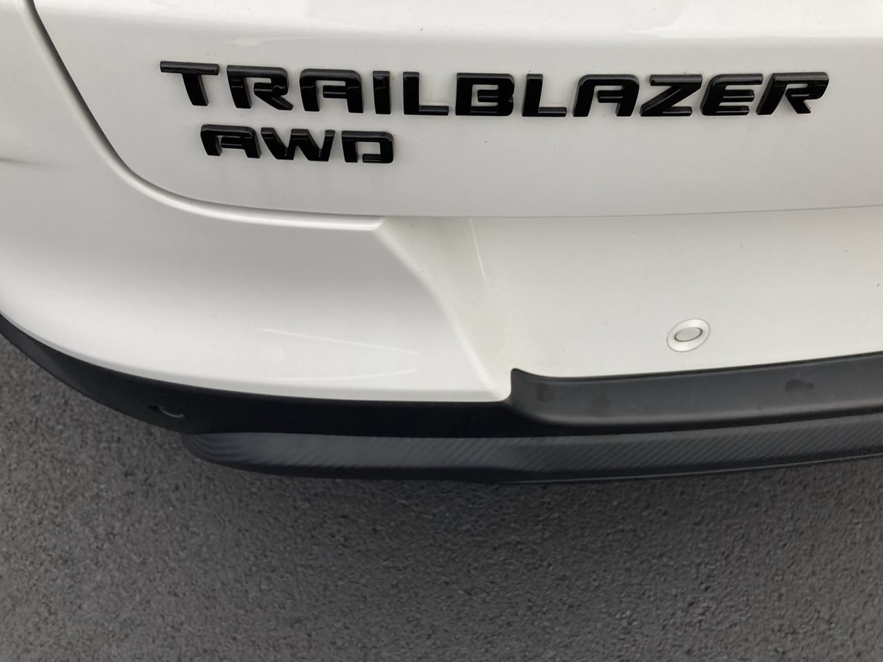 Used 2022 Chevrolet TrailBlazer RS w/ Technology Package AWD/4WD image 11