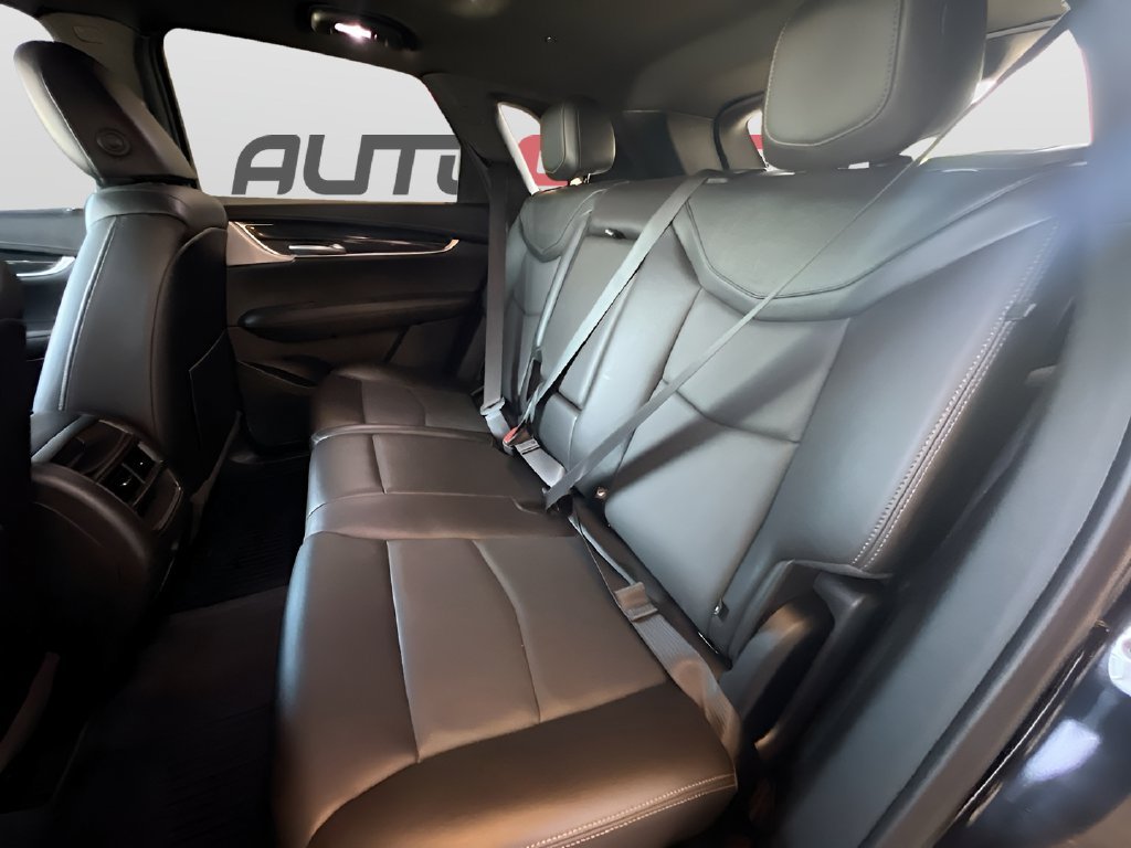 Used 2023 Cadillac XT5 Premium Luxury w/ Technology Package FWD image 26