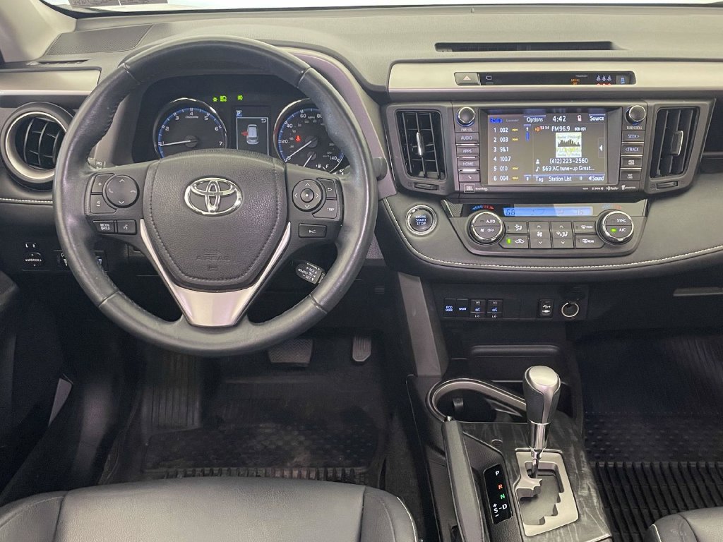 Used 2017 Toyota RAV4 Platinum w/ All Weather Liner Package AWD/4WD image 22